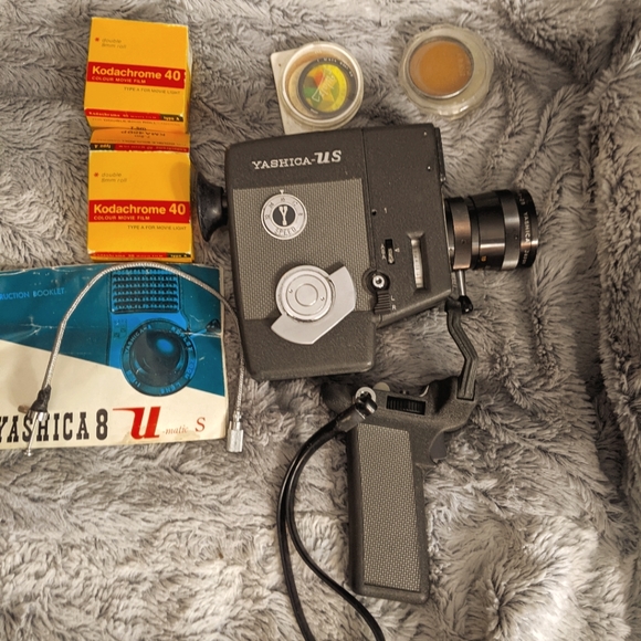 Yashica 8 1961 Home movie Camera - Picture 1 of 14
